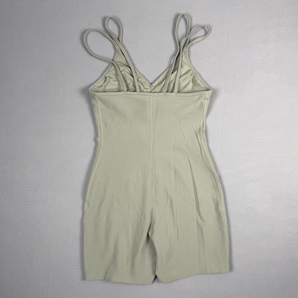 Alo Yoga Alosoft Suns Out Onesie Limestone Green Romper Sz S Pilates athleisure - Picture 3 of 10